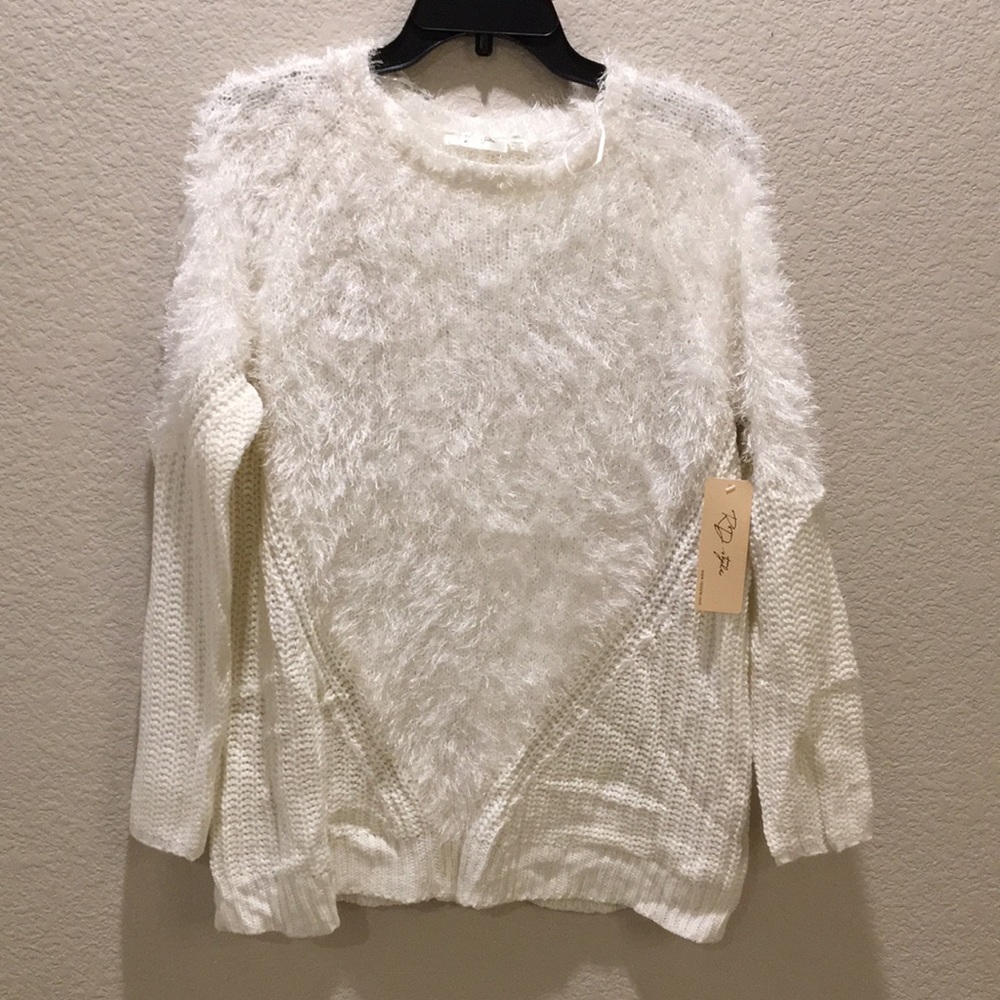 RD style sweater.